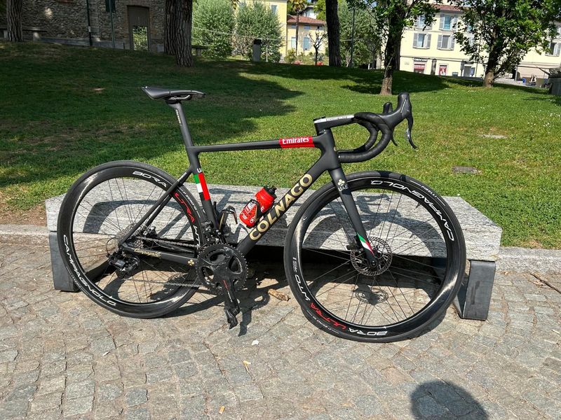 Tweedehands Colnago V3-RS Disc UAE Team Emirates 2022 2022 Road & Gravel