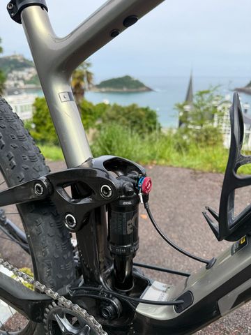 Gebrauchtes Giant Anthem Advanced 29 2 2024 2024 Mountainbike, Hellgrau, 29 — Bild 5 von 9