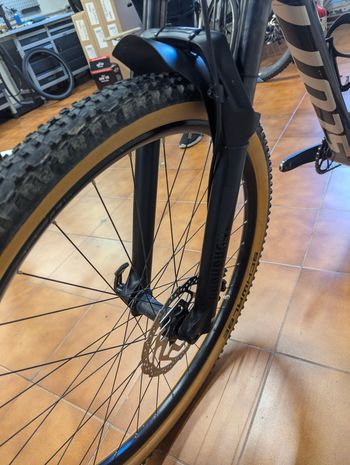 Used Scott Scale 940 2022 2022 Mountainbike, Black, 29 — image 2 of 15