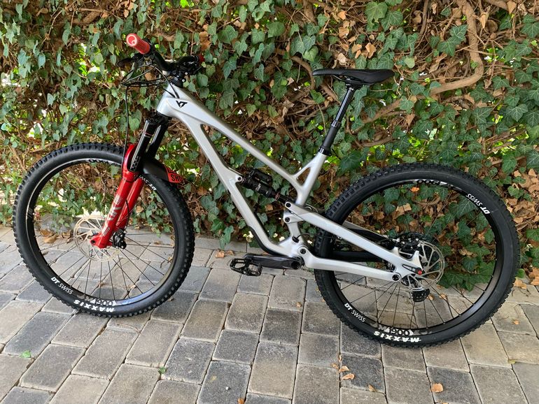 Used YT YT Custom SRAM GX Eagle 2021 Mountainbike, Hellgrau — image 2 of 12