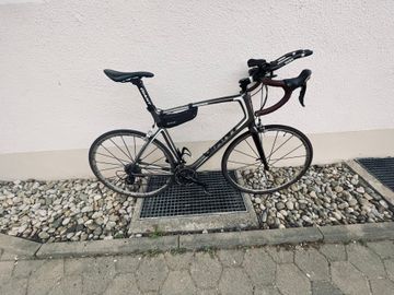 Used Giant Defy Composite 2 2014 2014 Road & Gravel, Light Gray — image 2 of 12