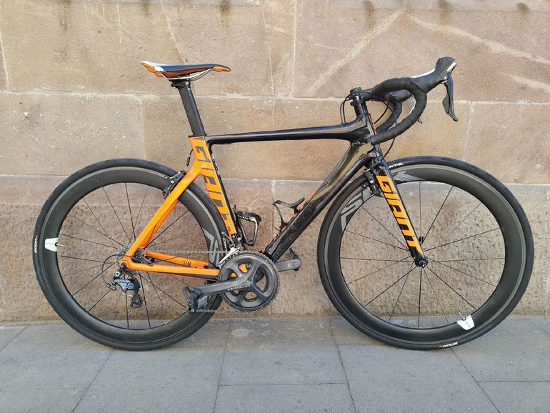 Used Giant Giant Propel Advanced Pro 2018 Road & Gravel — image 1 of 8