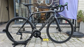 Used Trek EMONDA SL6 Pro Disc Di2 2023 Road & Gravel