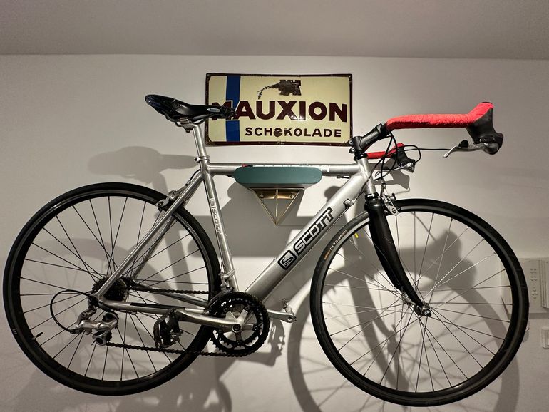 Used Scott Scott Rennrad Roadbike Aluminium Mit Carbon Gabel 2000 Road & Gravel, Hellgrau — image 1 of 6