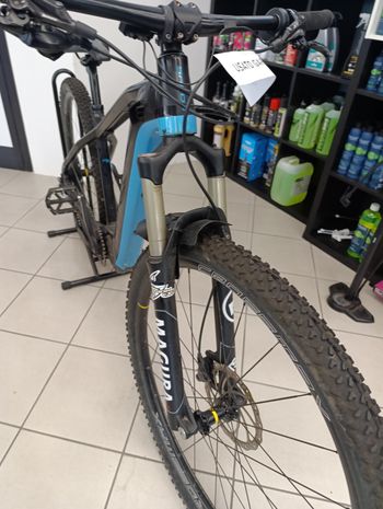 Used Focus BOLD² 29 2018 2018 Mountainbike, Black, 29 — image 2 of 7