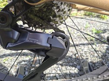 Used Cervélo Soloist Ultegra Di2 2025 2025 Road & Gravel, Orange — image 6 of 8
