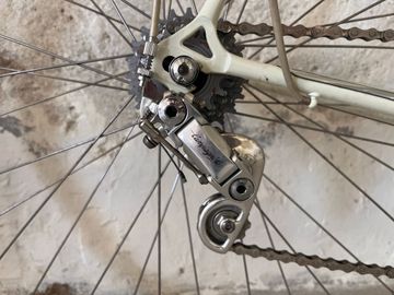 Used Ishiwata Custom Other Campagnolo 1990 Road & Gravel, White — image 3 of 17