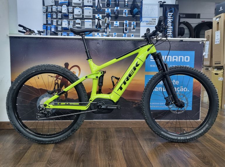 Used Trek Powerfly FS 7 Plus 2019 2019 Mountainbike — image 1 of 7