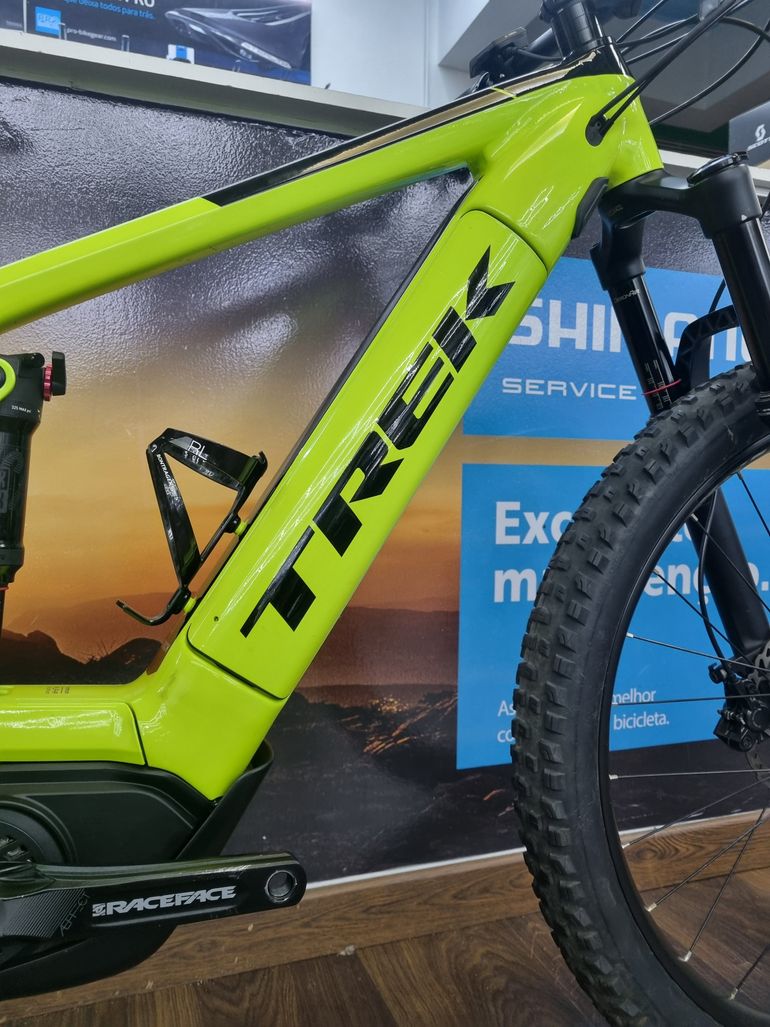 Used Trek Powerfly FS 7 Plus 2019 2019 Mountainbike — image 4 of 7