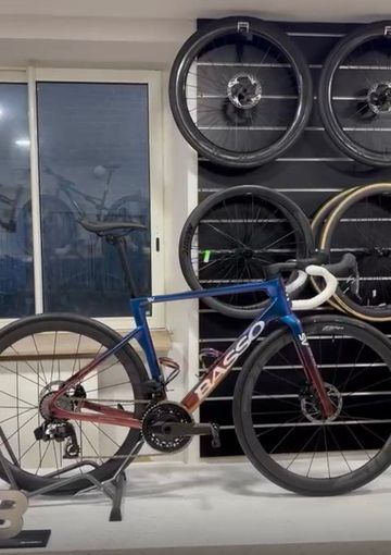 Used Basso SV SRAM Force eTap AXS 2025 Road & Gravel
