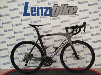 Bianchi, Oltre XR3 - Ultegra 2022