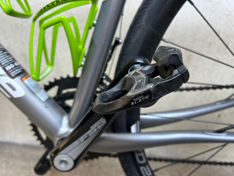 Used Cannondale Synapse Disc 105 2018 2018 Road & Gravel, Light Gray — image 9 of 18
