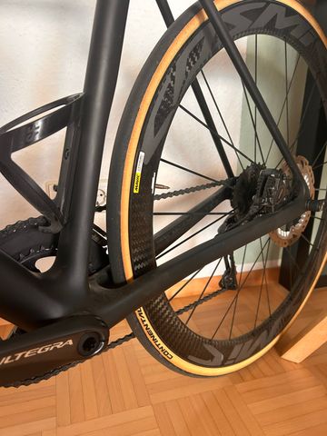 Brugt Canyon Ultimate CF SL Disc 8.0 Aero 2019 2019 Road & Gravel — billede 5 af 11