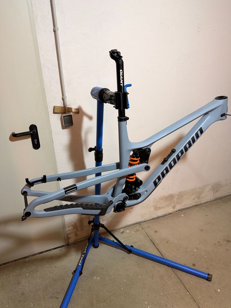 Used Propain Propain Tyee CF 6.1 MX/29“ Gr. L Frameset 2025 Mountainbike, Blue — image 5 of 15