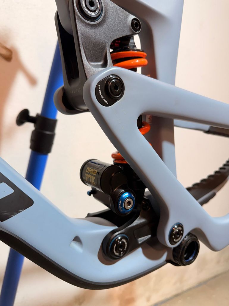 Used Propain Propain Tyee CF 6.1 MX/29“ Gr. L Frameset 2025 Mountainbike, Blue — image 12 of 15