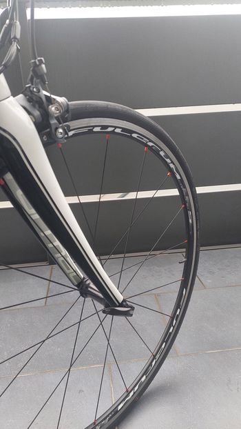 Used Specialized Tarmac Shimano Ultegra 2012 Road & Gravel, White — image 6 of 6