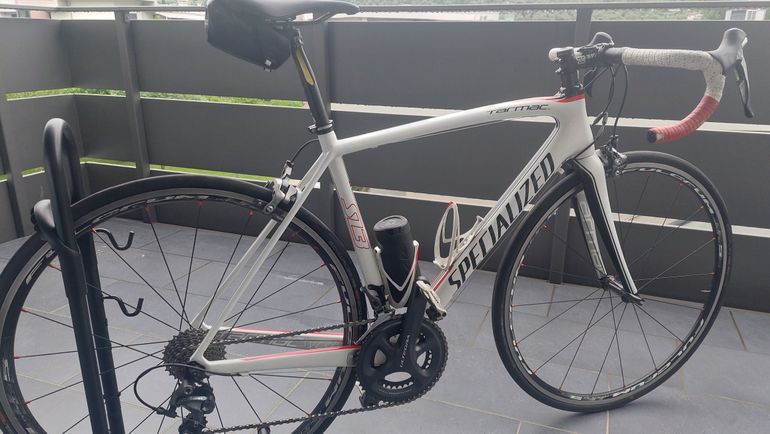 Used Specialized Tarmac Shimano Ultegra 2012 Road & Gravel, White — image 1 of 6