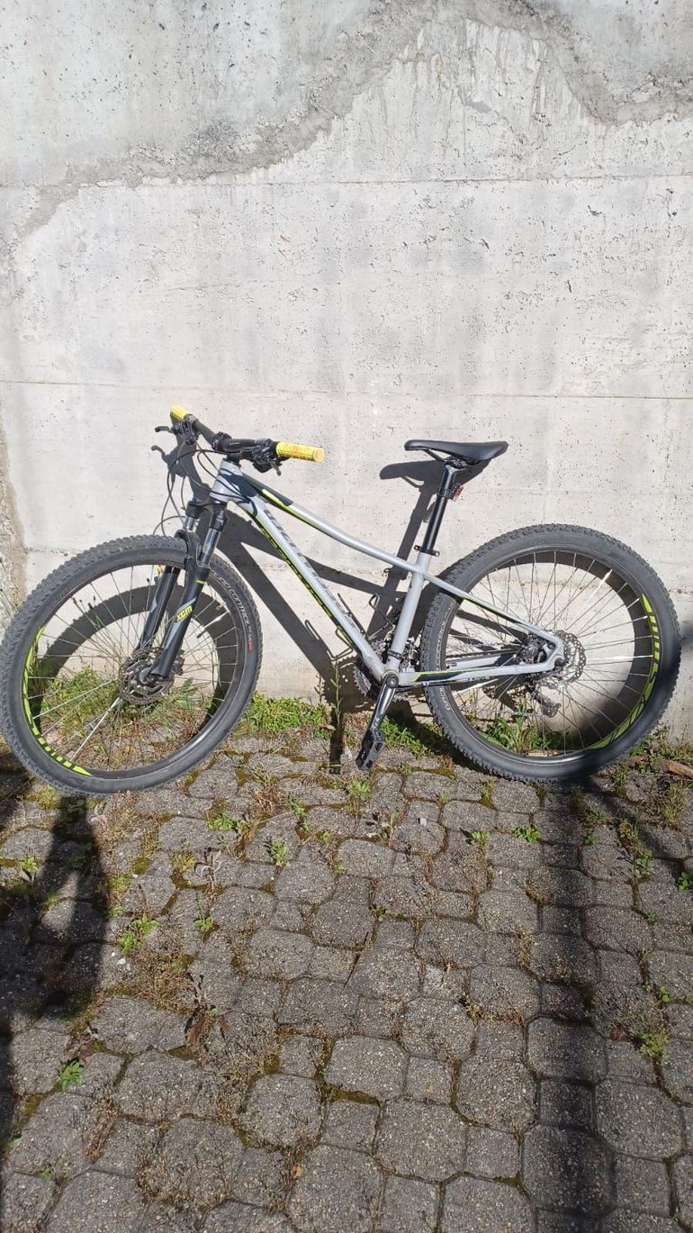 Used Specialized Men's Pitch Comp 27.5 2018 2018 Mountainbike, Light Gray, 27.5 — image 3 of 7