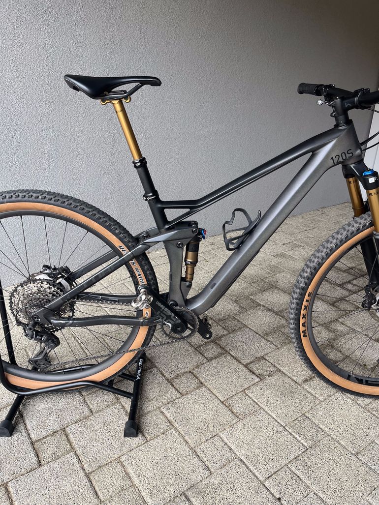 Used CUBE STEREO 120 HPC, SLT 29 2022 2022 Mountainbike, Negro — image 5 of 8