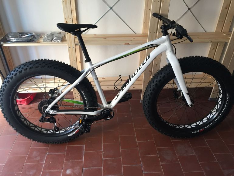 Used Specialized Fatboy 2018 2018 Mountainbike — image 1 of 4