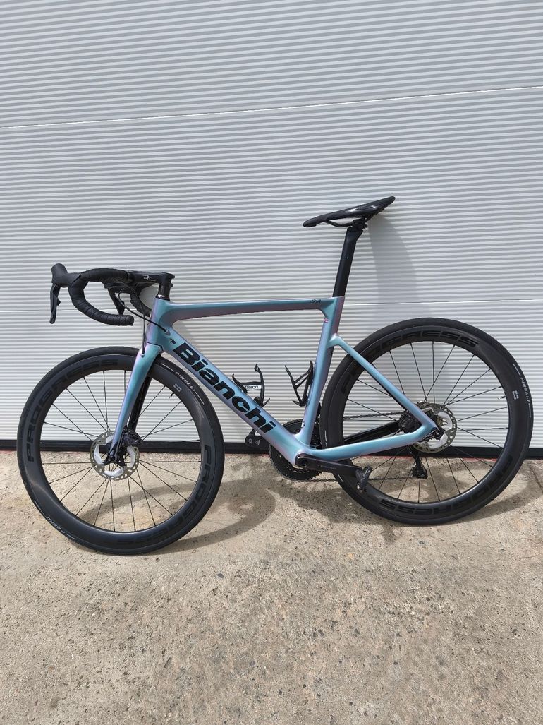 Used Bianchi Aria - Ultegra Di2 2022 2022 Road & Gravel — image 2 of 13