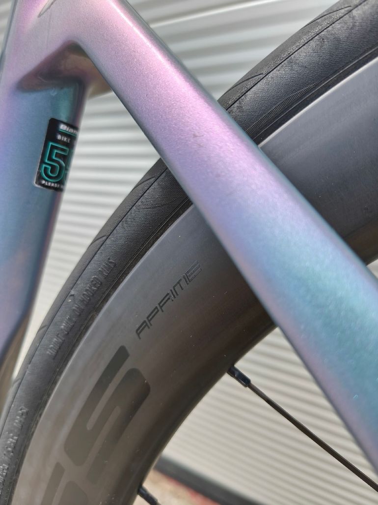 Used Bianchi Aria - Ultegra Di2 2022 2022 Road & Gravel — image 8 of 13