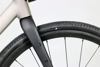 Used Mai Mai Indie 600 Aluminium Gravelbike Shimano GRX 600 1x11 2026 Road & Gravel, Hellgrau — image 8 of 10