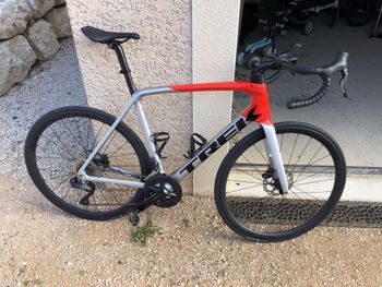 Used Trek Emonda Shimano 105 Di2 2021 Route & Gravel