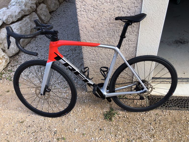 Used Trek Emonda Shimano 105 Di2 2021 Road & Gravel — image 3 of 3