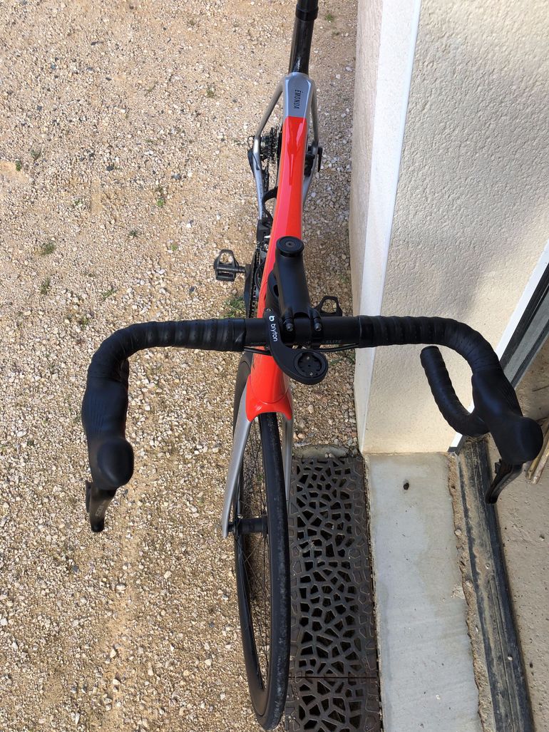 Used Trek Emonda Shimano 105 Di2 2021 Road & Gravel — image 2 of 3