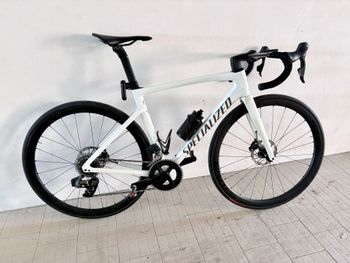 Used Specialized Tarmac SRAM Rival eTap AXS 2021 Road & Gravel