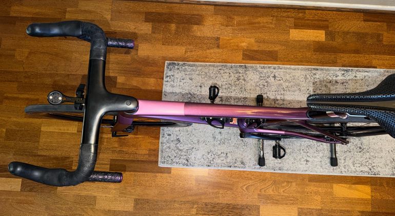 Used Canyon Ultimate Shimano Ultegra Di2 2024 Road & Gravel, Purple — image 4 of 7
