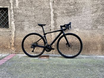 Used BMC Roadmachine TWO 2026 2026 Road & Gravel, Black — image 2 of 18