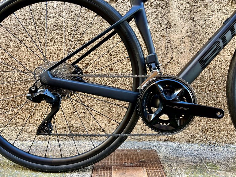 Used BMC Roadmachine TWO 2026 2026 Road & Gravel, Black — image 4 of 18