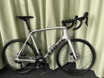 Used Trek Émonda SL 5 Disc 2022 2022 Road & Gravel — image 4 of 4