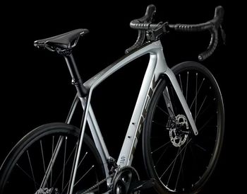 Used Trek Émonda SL 5 Disc 2022 2022 Road & Gravel — image 3 of 4