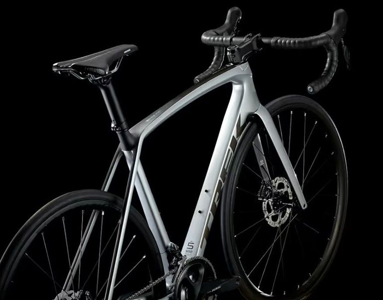 Used Trek Émonda SL 5 Disc 2022 2022 Road & Gravel — image 3 of 4