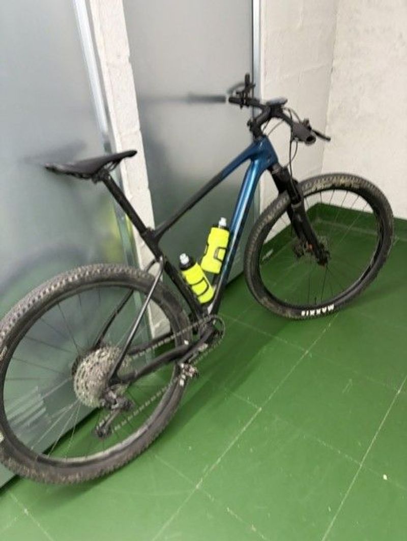 Käytetty Giant XTC Advanced 29 3 2024 2024 Mountainbike — kuva 7 / 7