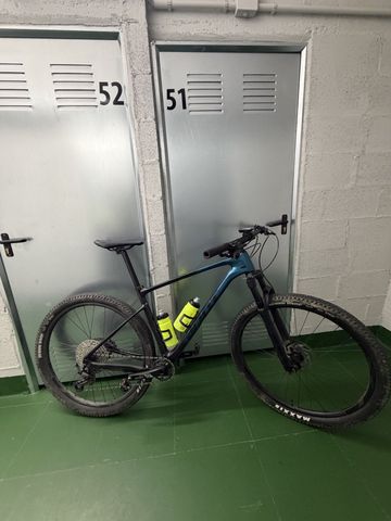 Giant XTC Advanced 29 3 2024 2024 MTB d'occasion