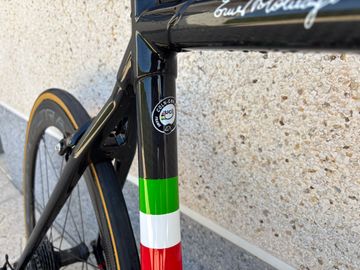 Used Colnago C60 Other Campagnolo 2017 Road & Gravel, Black — image 4 of 25