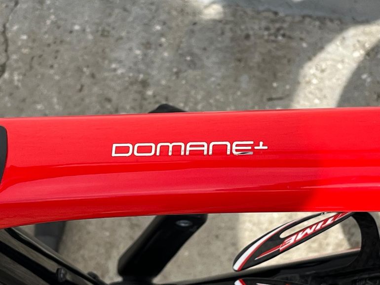 Used Trek Domane+ LT 2020 2020 Road & Gravel — image 4 of 12