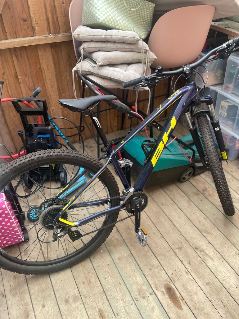 Used BH SPIKE 2.0 2022 2022 Mountainbike — image 1 of 6