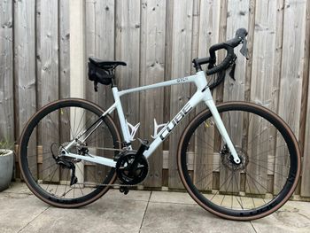 Used CUBE ATTAIN GTC RACE 2022 2022 Road & Gravel