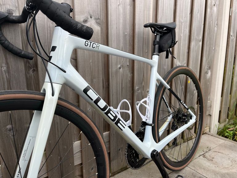 Used CUBE ATTAIN GTC RACE 2022 2022 Road & Gravel — image 6 of 10