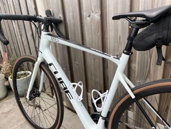 Used CUBE ATTAIN GTC RACE 2022 2022 Road & Gravel — image 7 of 10