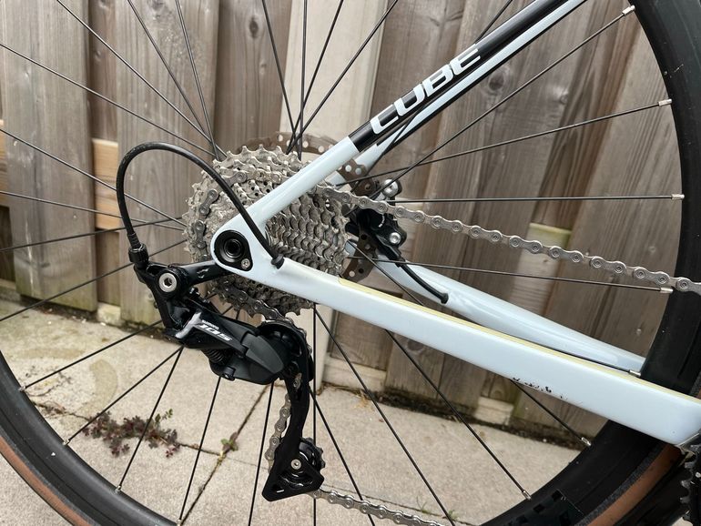 Used CUBE ATTAIN GTC RACE 2022 2022 Road & Gravel — image 3 of 10