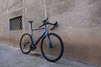 Used BMC Teammachine SLR TWO 2026 2026 Road & Gravel, Light Gray — image 3 of 14