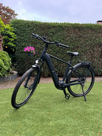 CUBE, KATHMANDU HYBRID COMFORT, PRO 800 2025
