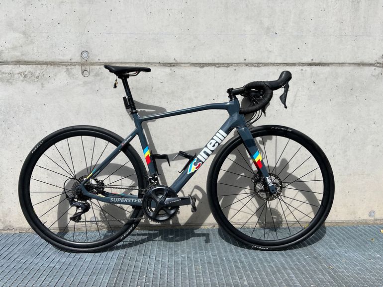 Used Cinelli Superstar Disc Ultegra 2022 2022 Road & Gravel — image 1 of 8