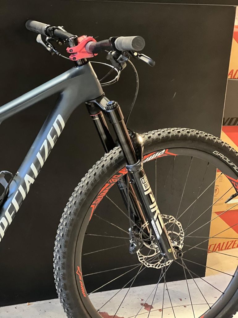 Used Specialized Epic Shimano SLX 2021 Mountainbike, Blue, 29 — image 12 of 12